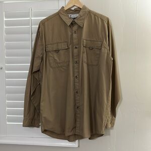 Columbia Sportswear Company Men’s Long sleeve button down %100 cotton size L